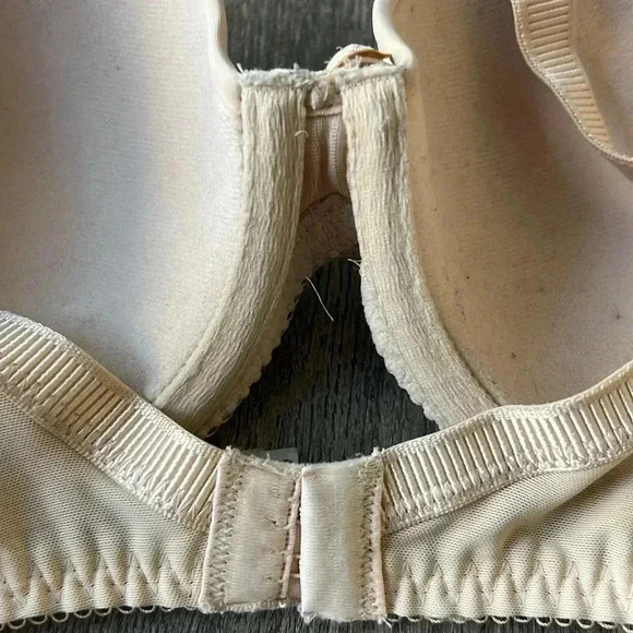 Wacoal Bra White Cream La Femme Contour Bra Size 34D Smooth Contour - Picture 6 of 9